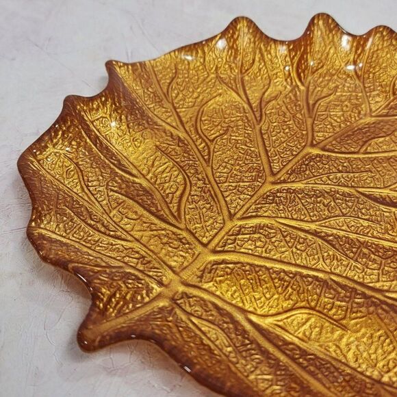 1  Autumn Harvest Leaf Glass Plates Gold Metallic Back - Picture 9 of 10